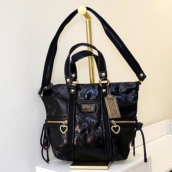 Coach Handbags - Coach Y2K Poppy Daisy Liquid Gloss F20047 Black Patent Leather Shoulder Bag